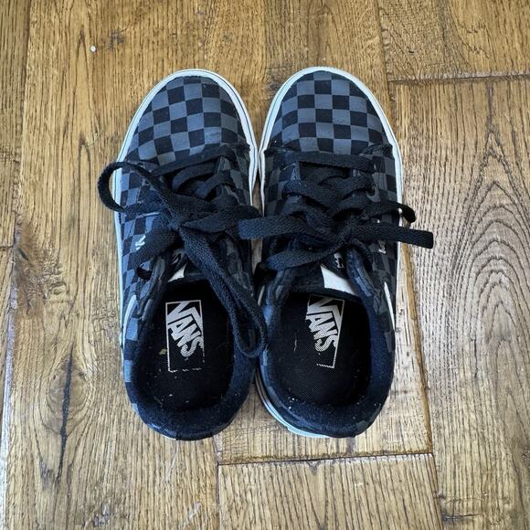 VAN's Classic Checkerboard Lace-up Skate Shoe 13 Youth Black & Grey - Picture 4 of 6